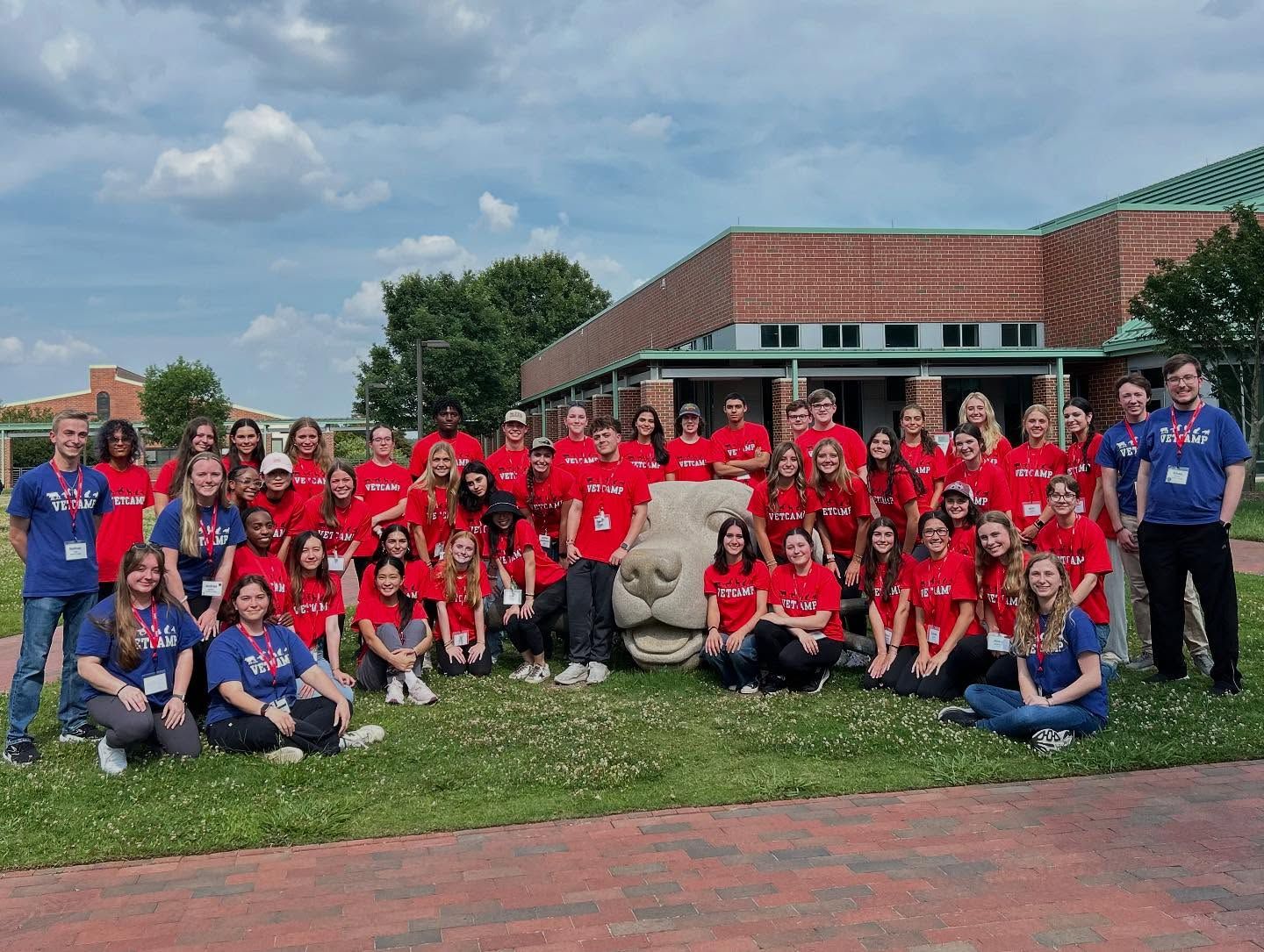 VetCAMPers in front of NC State University College of Veterinary Medicine