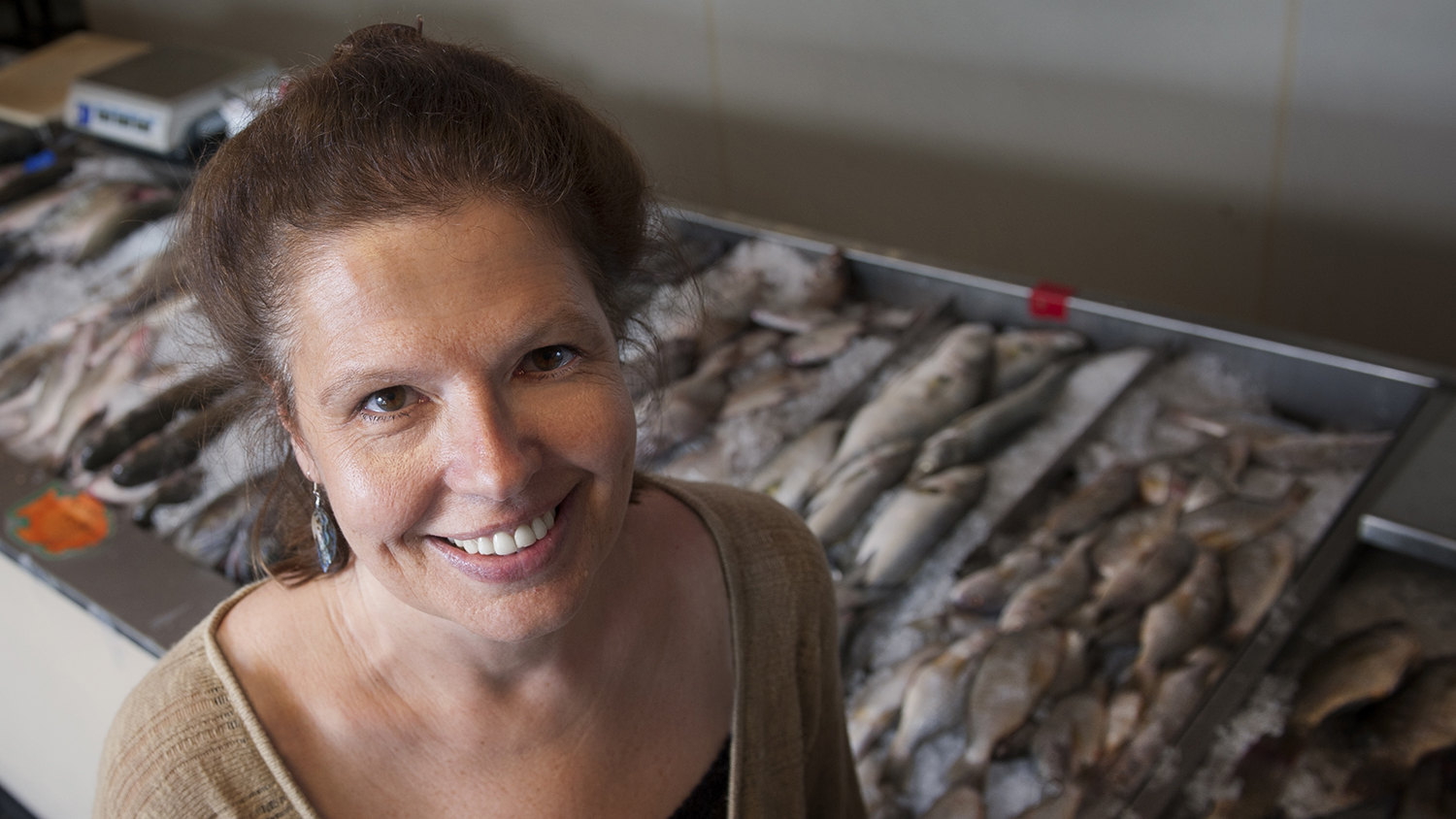 Dr. LeeAnn Jaykus at seafood market.