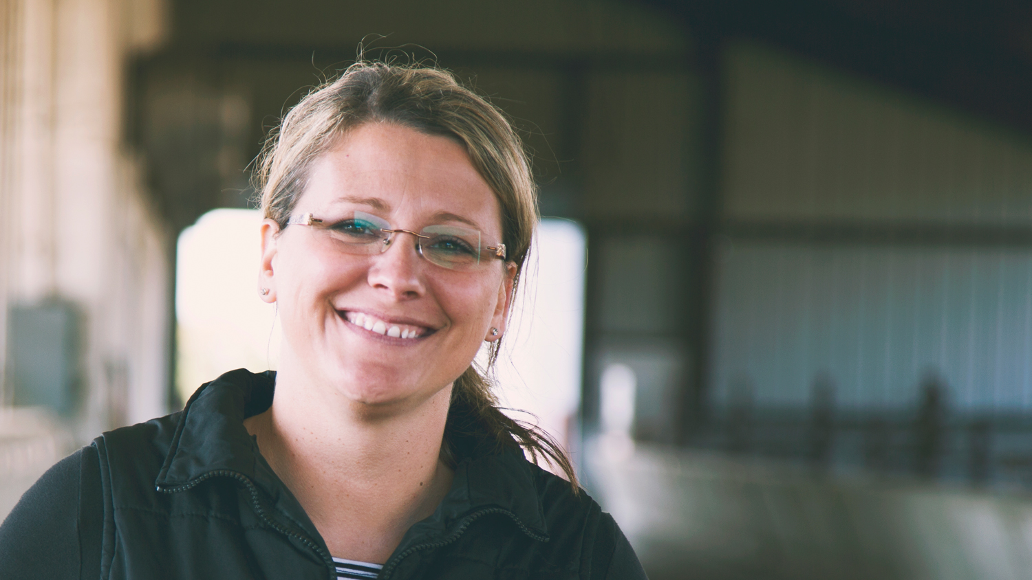 CALS Animal Science's April Shaeffer featured on FarmHer television show.