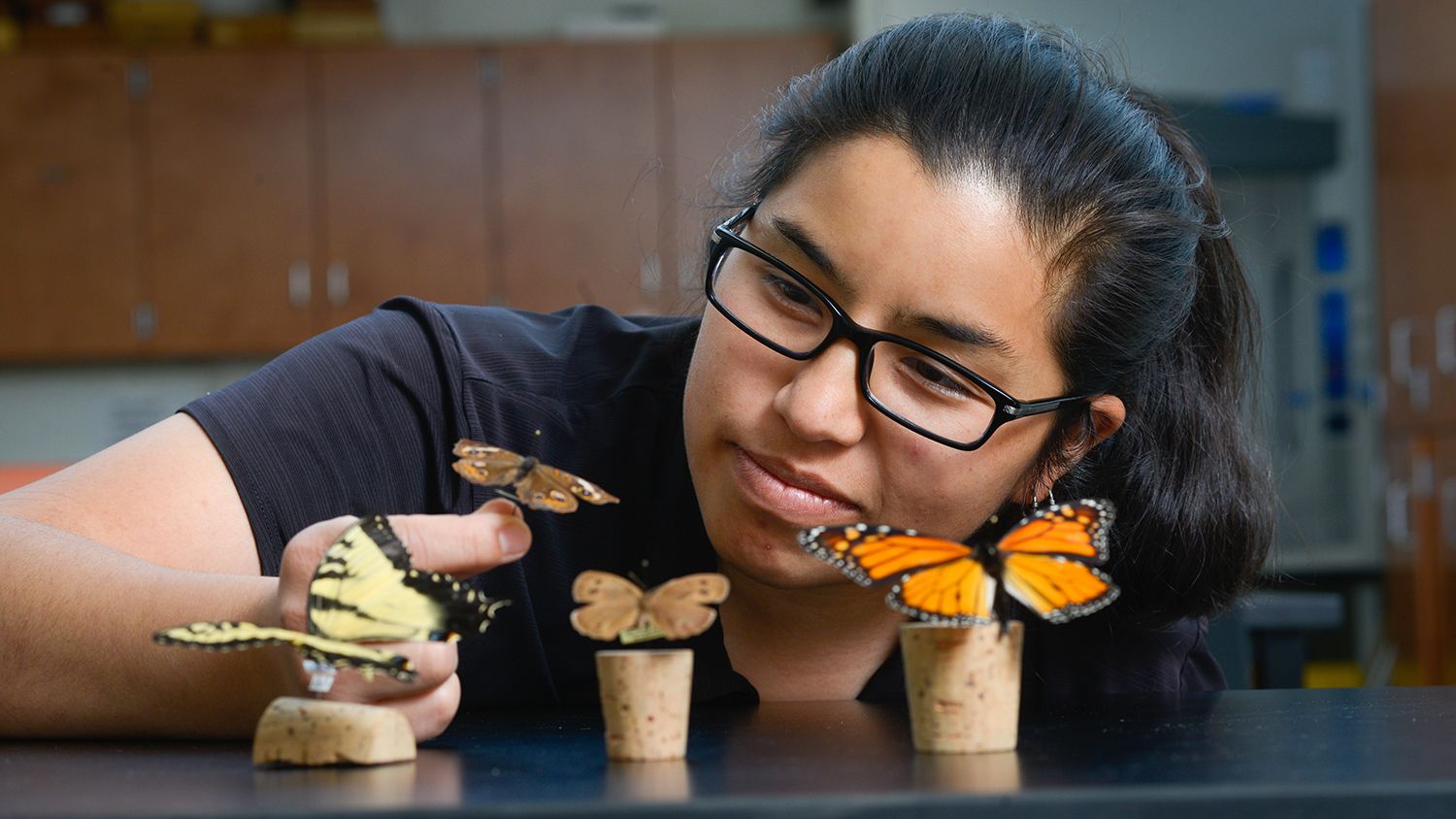 Ph.D. zoology researcher Elsita Keikebusch