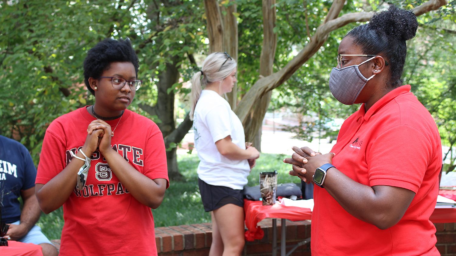 Latisha Judd speaking with students about MANRRS