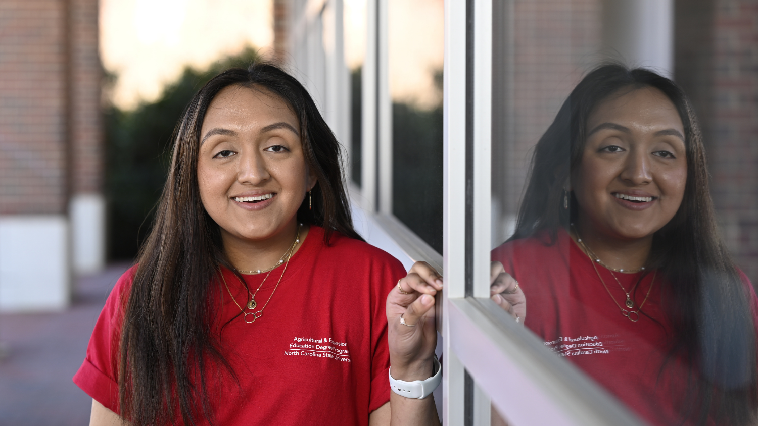 elizabeth espino smiling