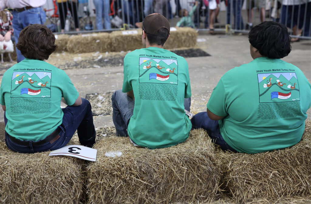 people wearing youth market turkey show t-shirts